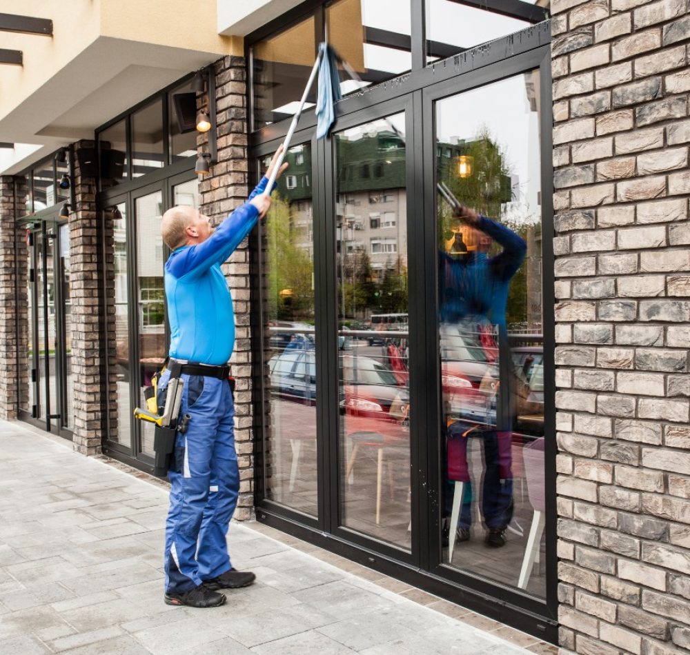 lp-ban-window-washer